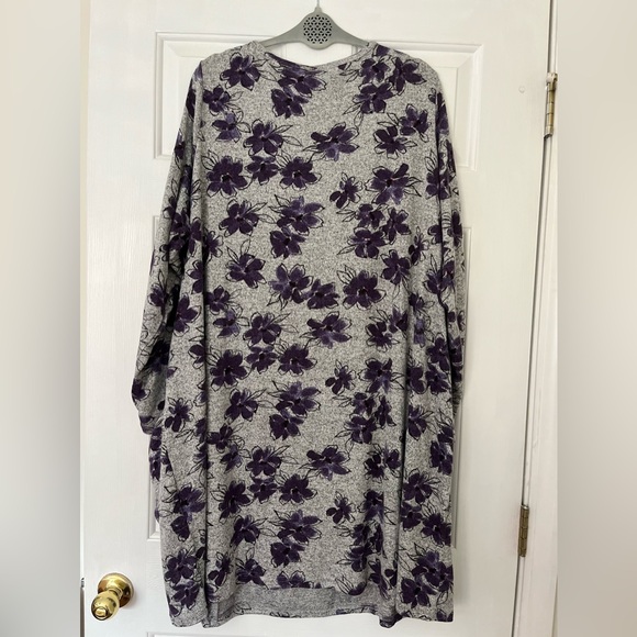 Evans Tunic - Picture 5 of 8